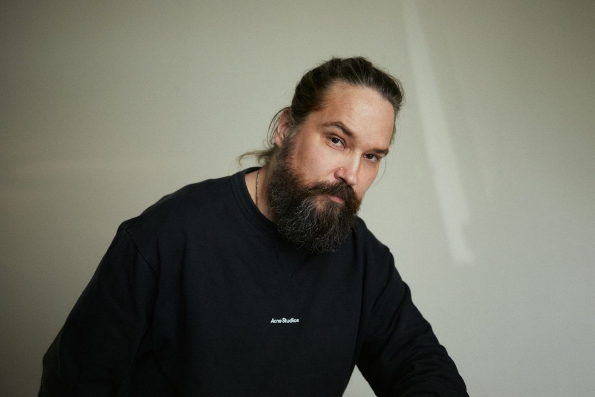 Kirjailija Jukka Viikilä